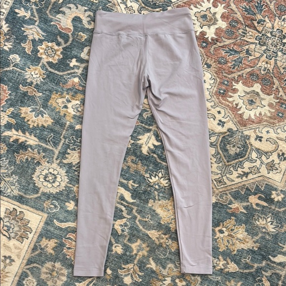 Danskin Small Women’s 4 6 Active Gray Leggings - Picture 3 of 4